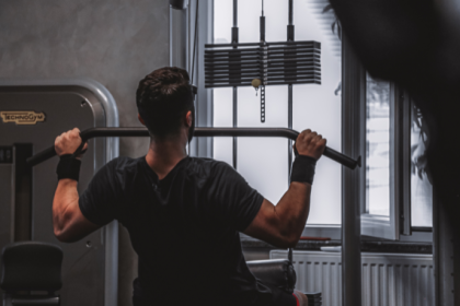 Gustavo Luíz Guilherme Pinto destaca como o treino com propósito transforma disciplina em crescimento físico e mental.