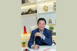 Milton Seigi Hayashi mostra como o lifting devolve contorno, firmeza e autoestima com técnicas modernas e seguras.