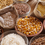 Você sabe quais são as commodities agrícolas? João Eustáquio De Almeida Junior explica por que esses produtos são pilares estratégicos do mercado global.