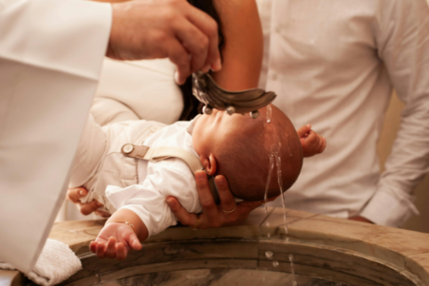 A santidade como resposta à vocação batismal no caminho cotidiano com Jose Eduardo De Oliveira e Silva.