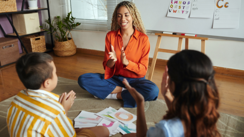 Na educação básica, Sérgio Bento De Araújo destaca como as metodologias ativas podem tornar o aprendizado mais participativo, prático e significativo para os alunos.